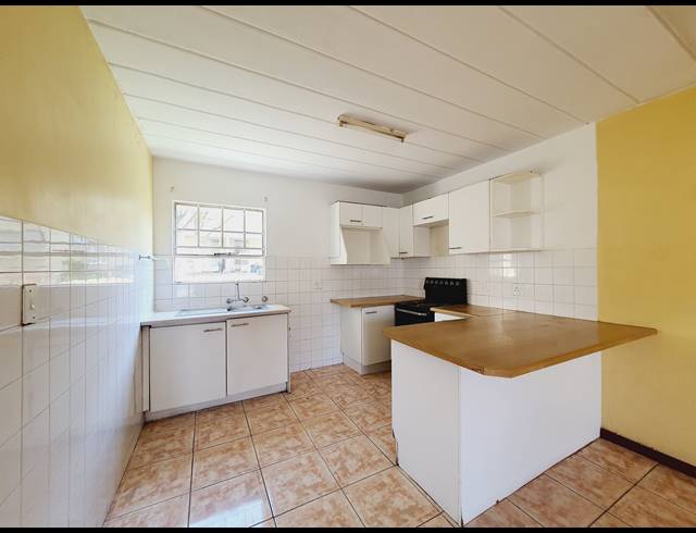 2 BEDROOM APARTMENT TO LET IN VORNA VALLEY
